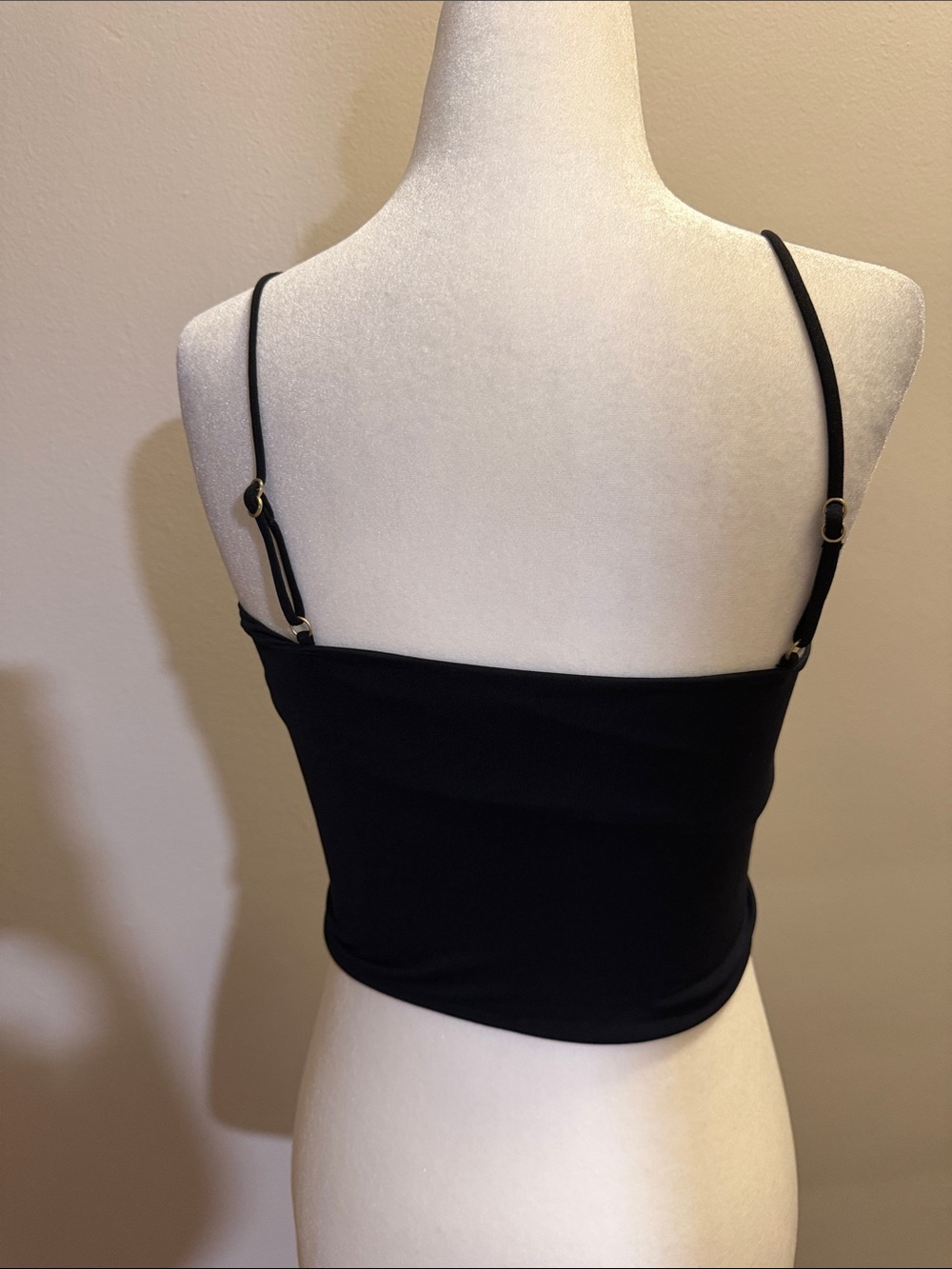 Anthropology Women's Black Spaghetti Strap Crop Tank Top size S/M - Picture 3 of 5